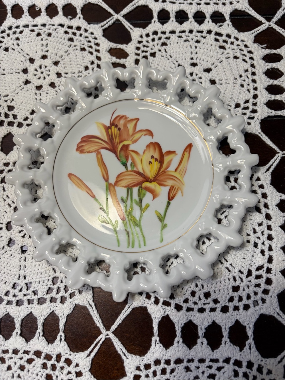 Vintage Mid-Century Reticulated Ribbon Pierced Porcelain Orange Tiger/DayLillies